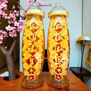 binh-ruou-hoa-sam-han-quoc-hoa-hong-14lit